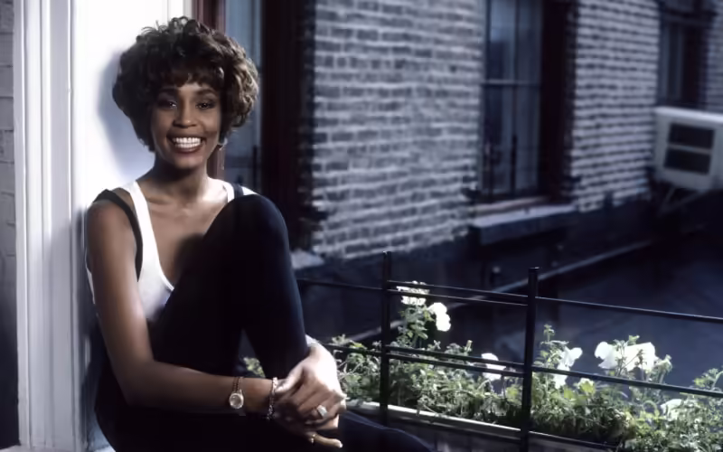 Уитни Хьюстон